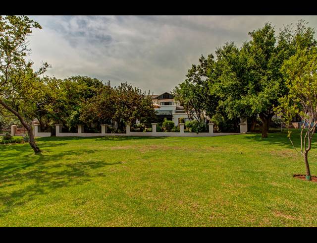 6 BEDROOM HOUSE FOR SALE IN DAINFERN VALLEY ESTATE